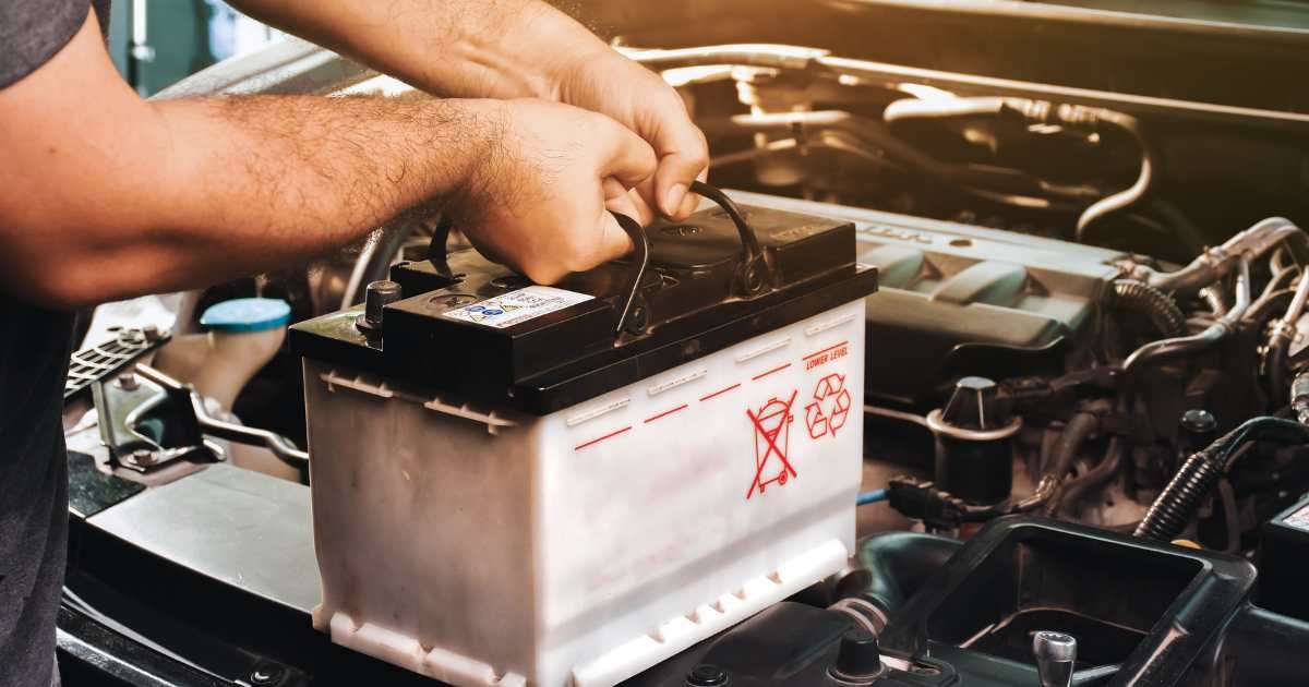 Common Car Battery Problems Faced by Drivers in Ajman
