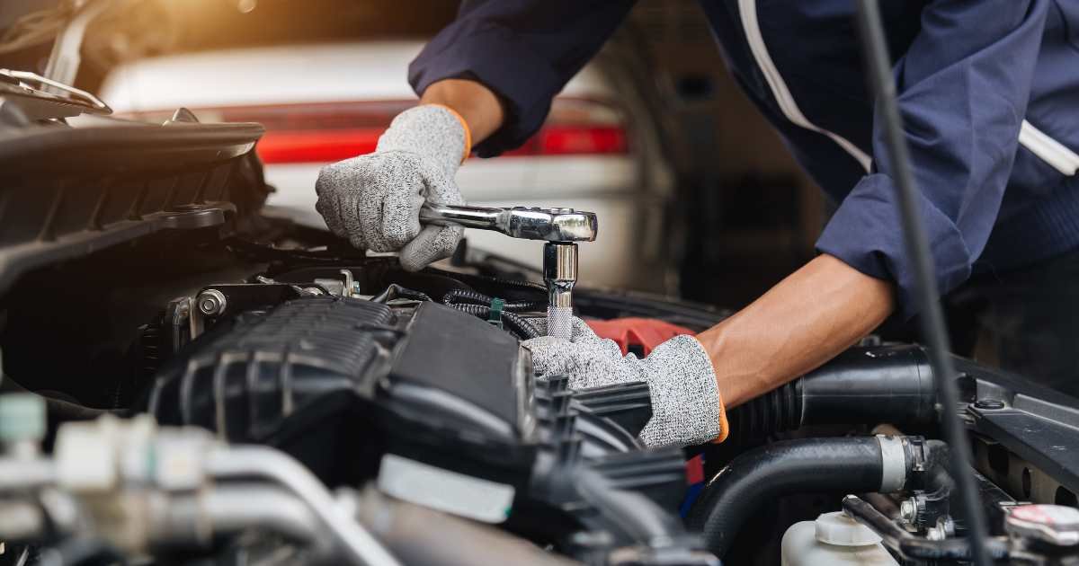 Why Choosing a Trusted Car Garage in Sharjah Matters